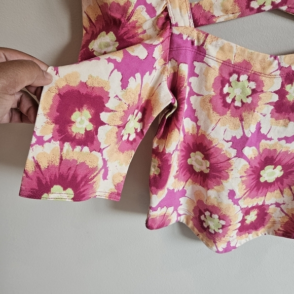 Free People Give Me More Pink Multi Floral Half Sleeve Crop Top Pop Combo NWT - Picture 5 of 8